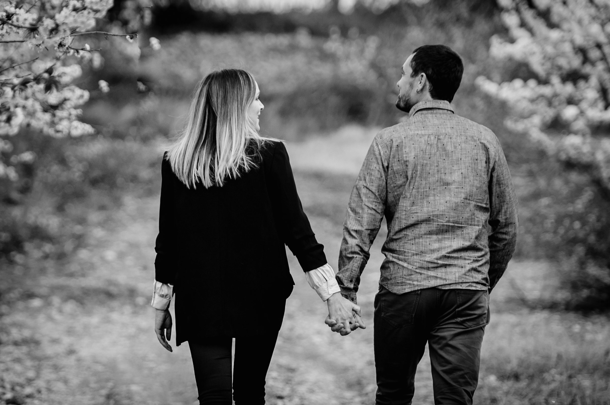Abel Sogues | 📸👰 - pareja-almendro.jpg
